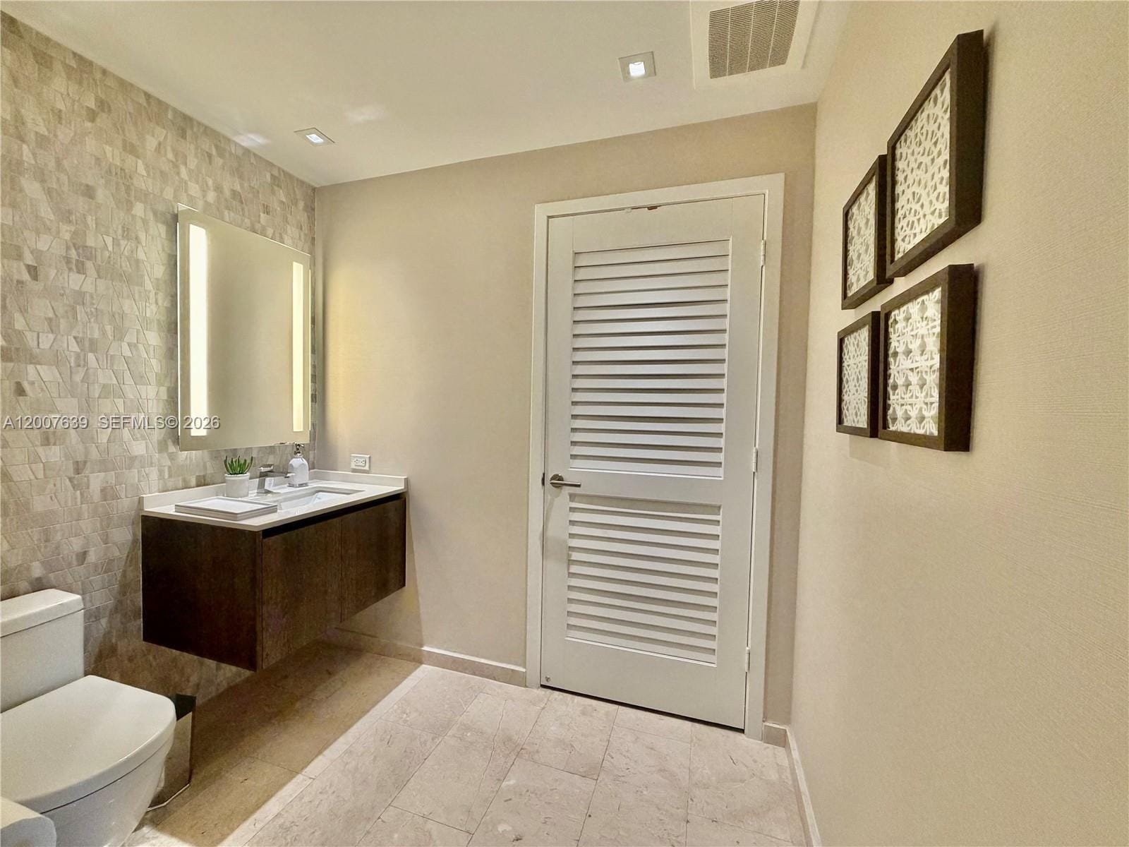 88 SW 7th Street 1109, Miami, FL 33130 photo 29
