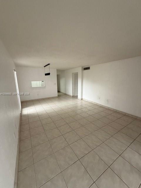 6884 N Kendall Drive C404, Pinecrest, FL 33156, Pinecrest