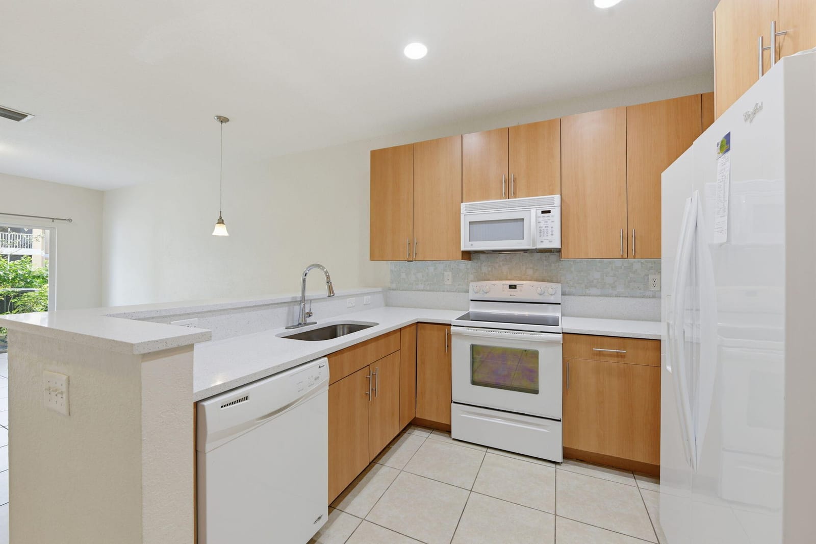 2423 NW 31st Court, Oakland Park, FL 33309 photo 18