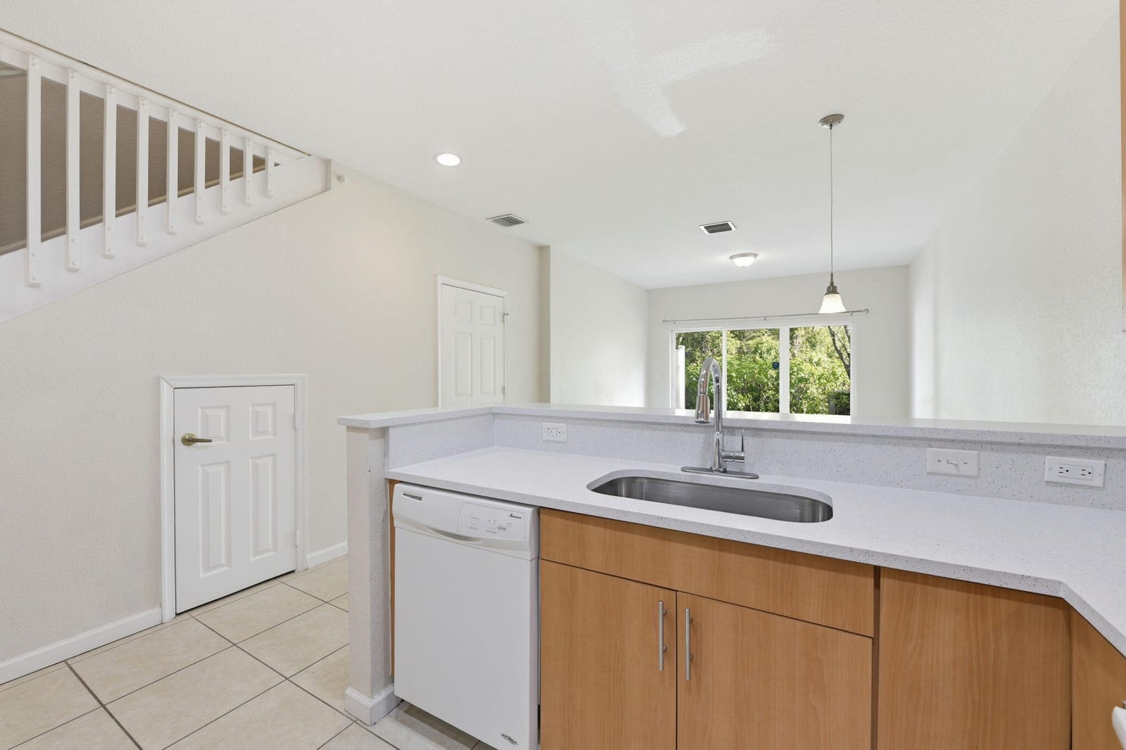 2423 NW 31st Court, Oakland Park, FL 33309 photo 20