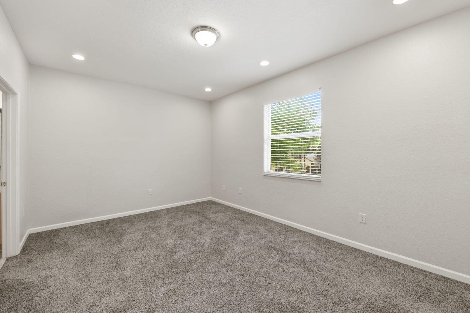 2423 NW 31st Court, Oakland Park, FL 33309 photo 23