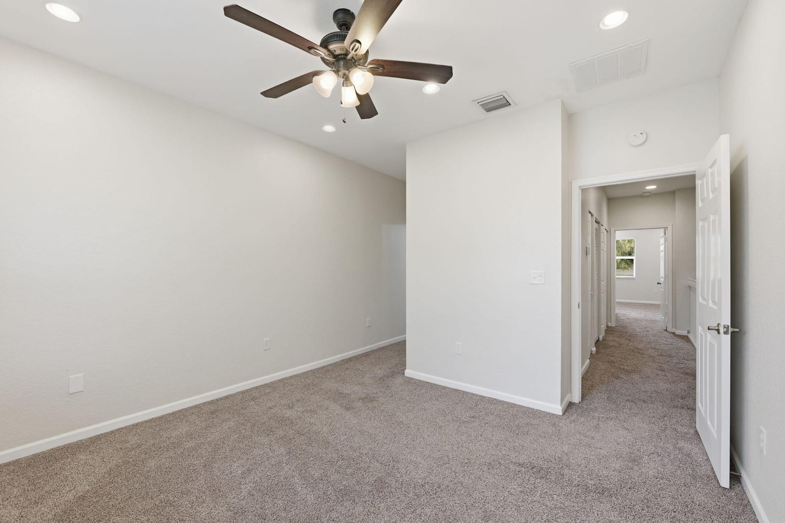 2423 NW 31st Court, Oakland Park, FL 33309 photo 27