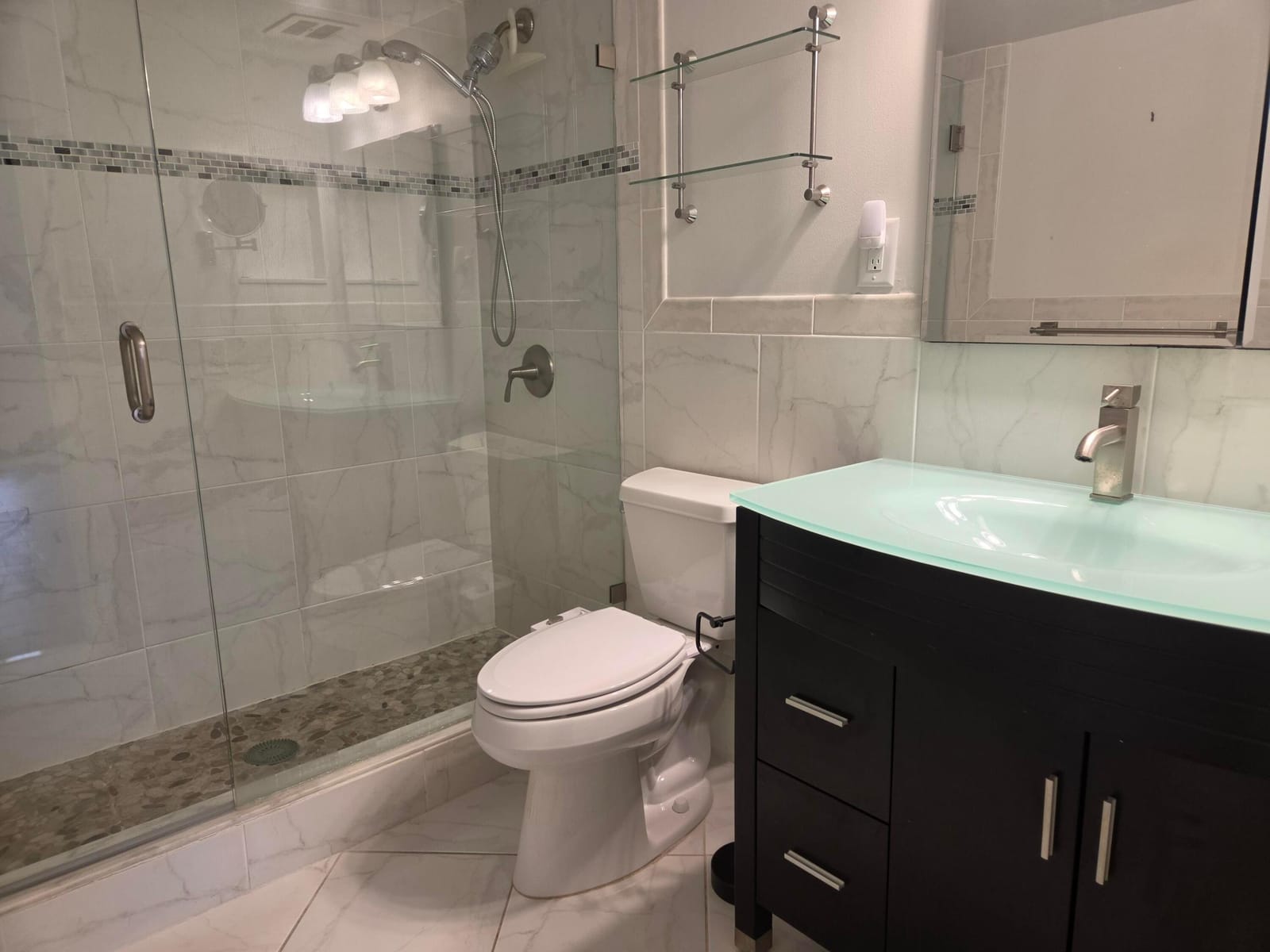 1951 NE 2nd Avenue 104i, Wilton Manors, FL 33305 photo 8