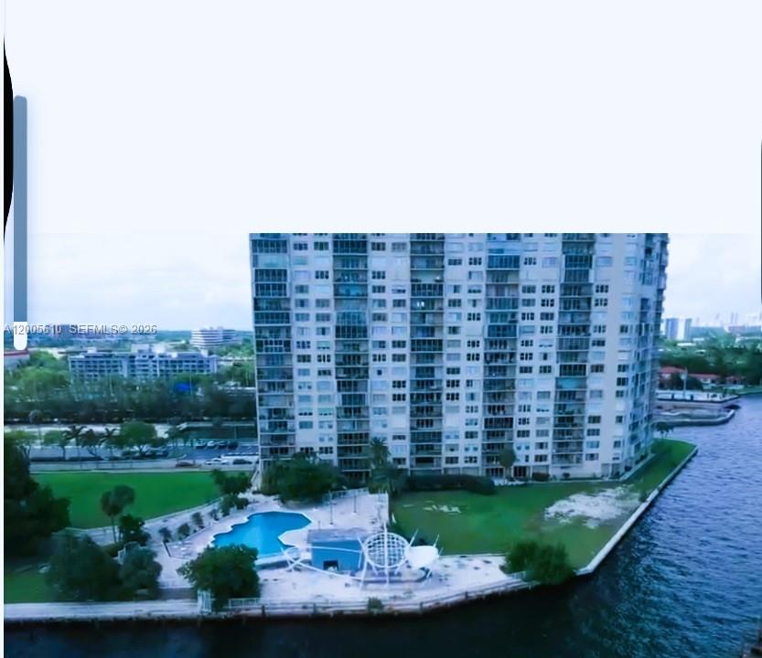 11111 Biscayne Boulevard 1815, Miami, FL 33181, Miami