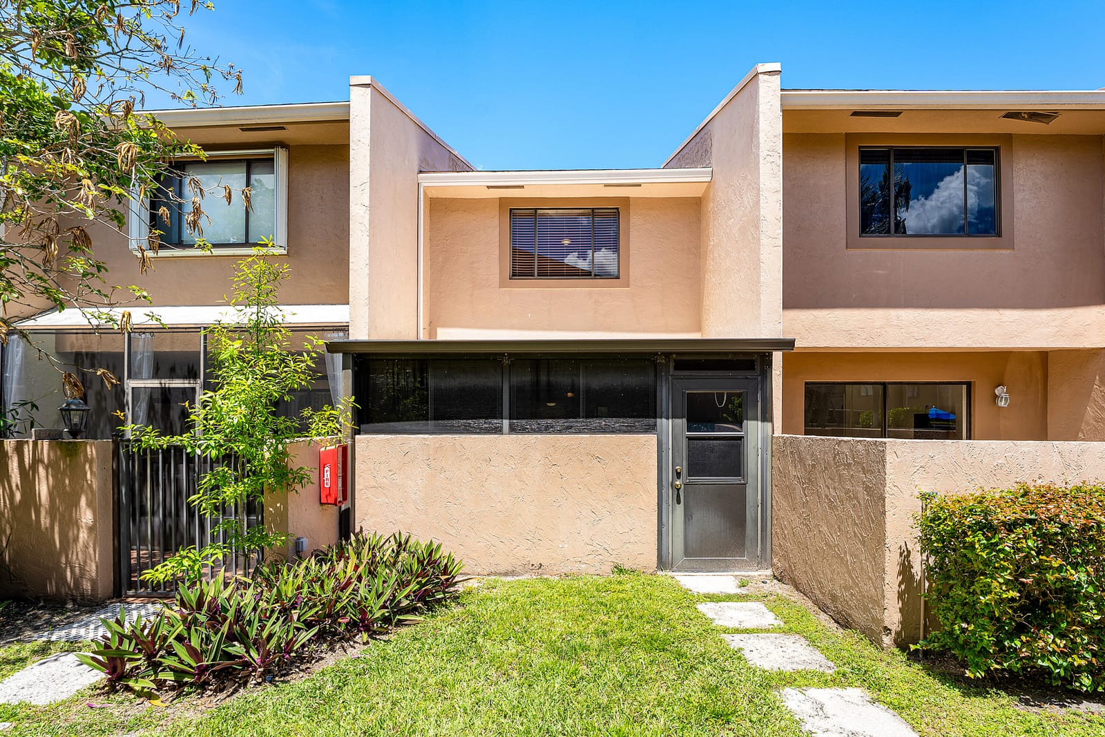 139 Sparrow 4b, Royal Palm Beach, FL 33411 photo 19