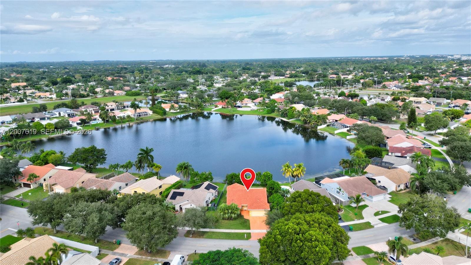 6255 Hawkes Bluff Avenue, Davie, FL 33331 photo 2