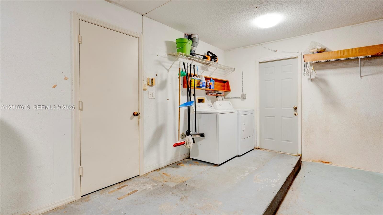 6255 Hawkes Bluff Avenue, Davie, FL 33331 photo 30