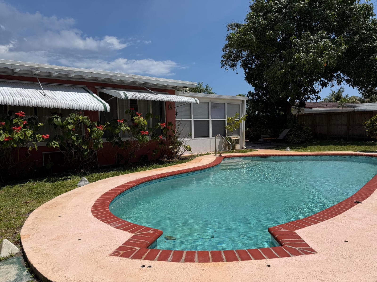 1014 SE 4th Court, Deerfield Beach, FL 33441 photo 11