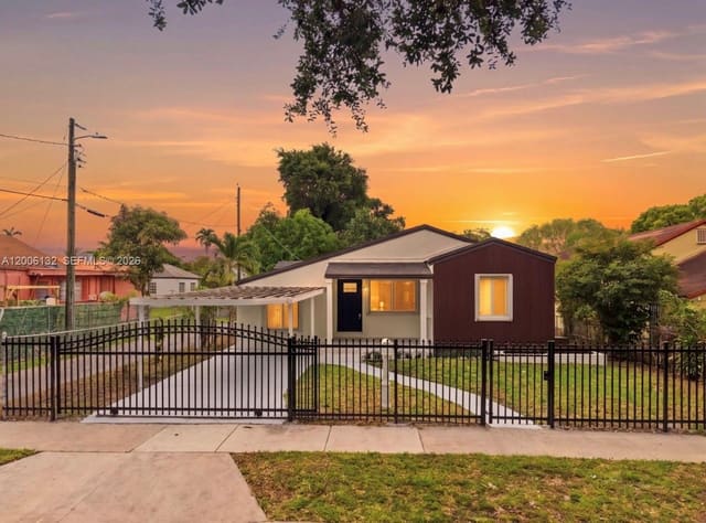 4711 NW 11th Avenue, sold in Crestwood, Miami, FL