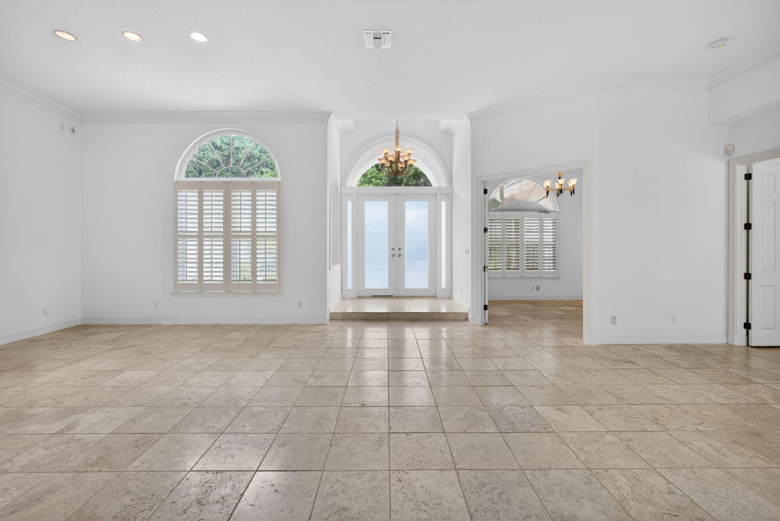 18288 SE Heritage Drive — photo 4