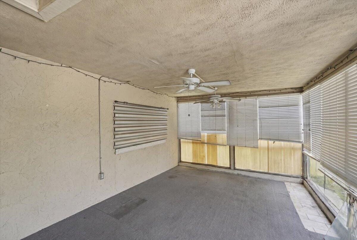 583 SE Greenway Terrace, Port St. Lucie, FL 34983 photo 27