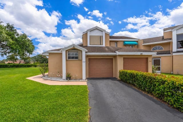 7059 Woodmont Way, sold in Cypress At Woodmont Iii, Tamarac, FL
