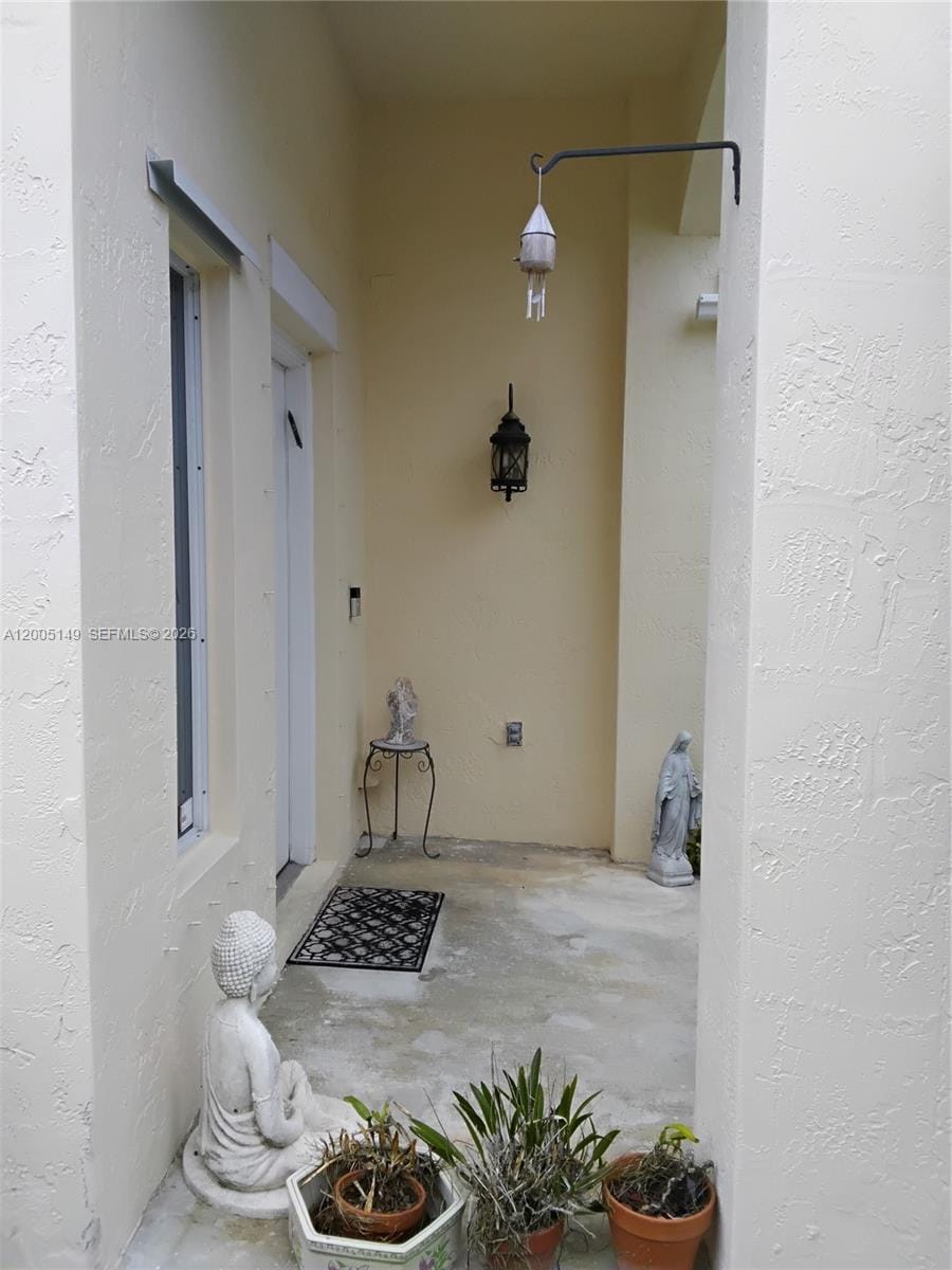 519 Talavera Road, Weston, FL 33326 photo 5