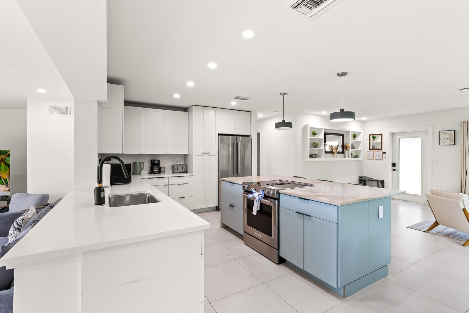 2417 NE 19th Avenue, Wilton Manors, FL 33305 photo 15