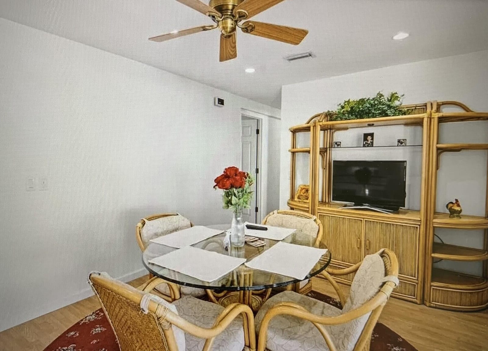 139 Camino Del Rio — photo 3