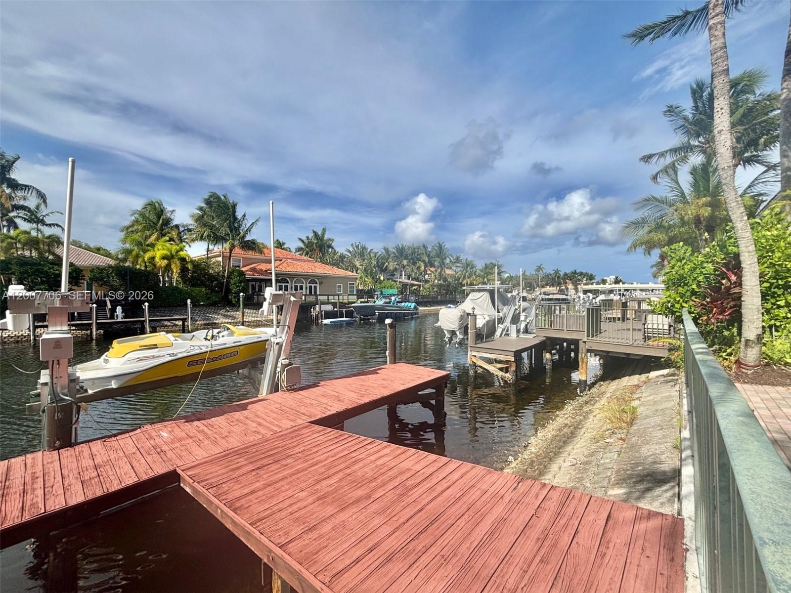 1141 Waterside Lane, Hollywood, FL 33019, Hollywood