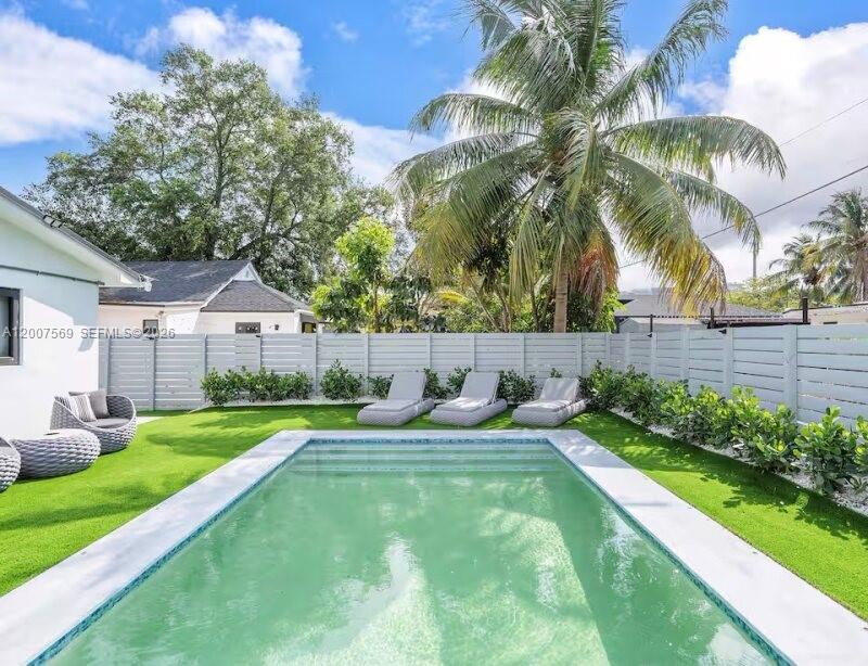 400 NW 40th Street, Miami, FL 33127, Miami