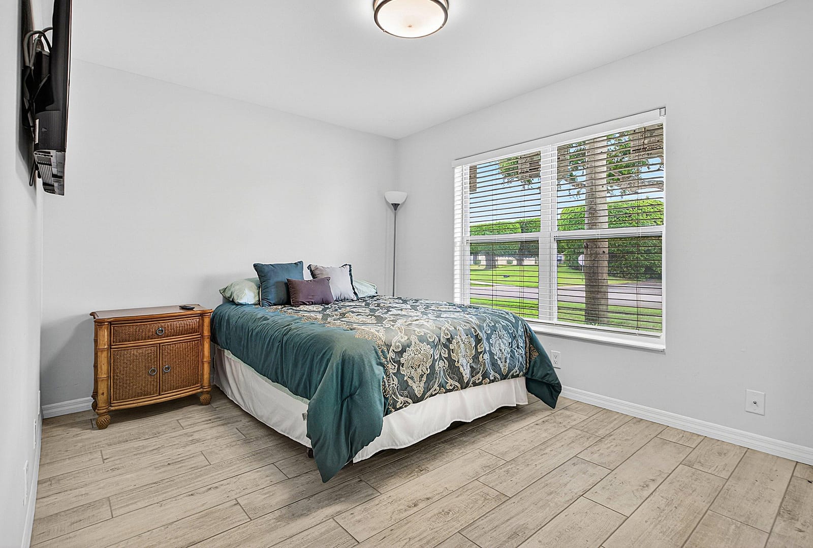 7876 Lake Champlain Court, Delray Beach, FL 33446 photo 16
