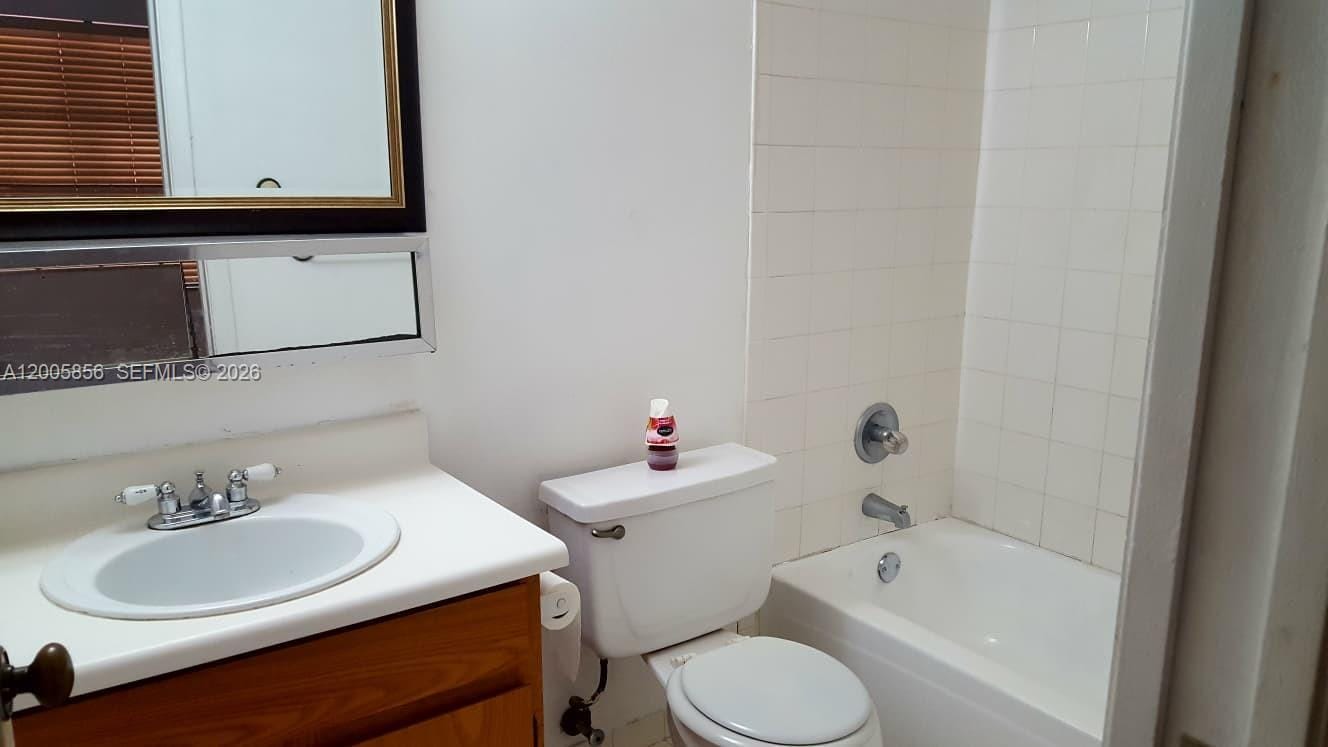 19701 SW 114th Avenue 266, Miami, FL 33157 photo 19