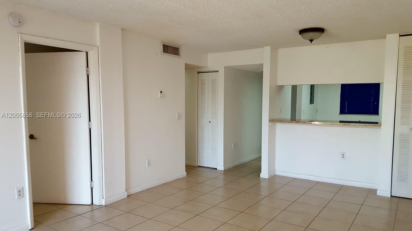 19701 SW 114th Avenue 266 — photo 10