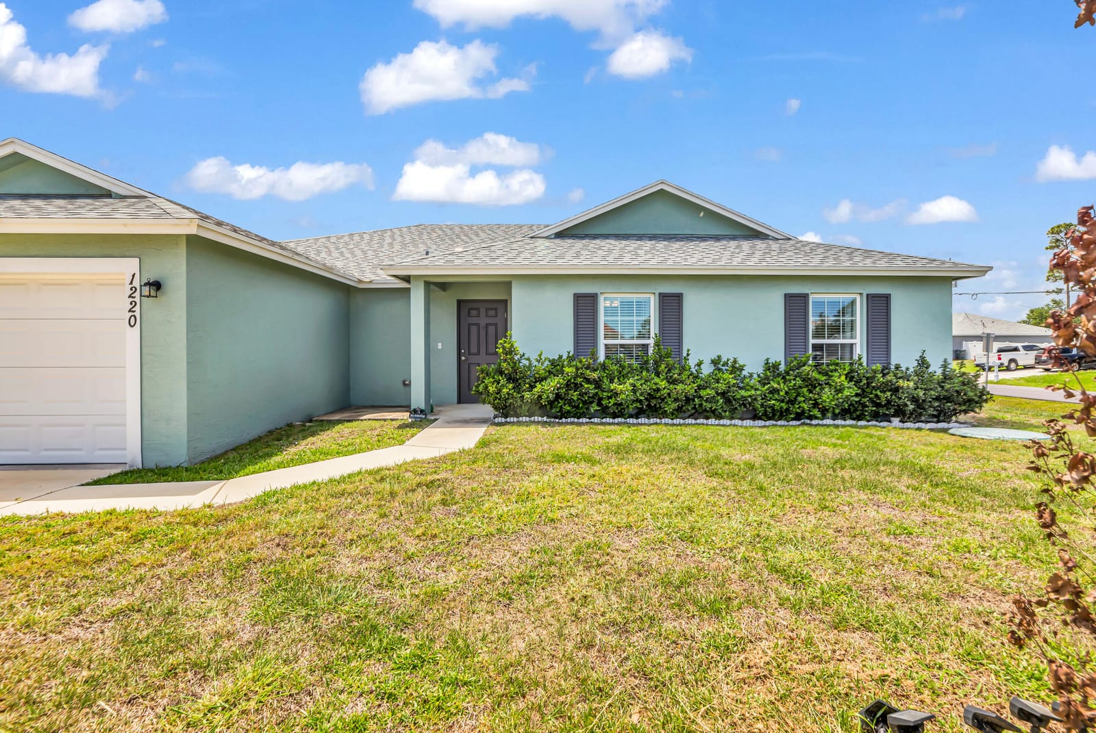 1220 SE Navajo Lane — photo 4