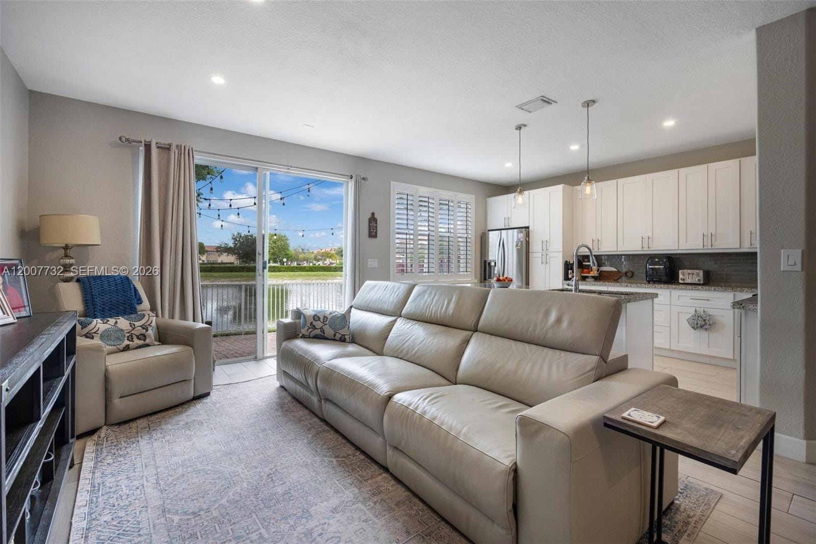 8070 NW 108th Place, Doral, FL 33178 photo 12