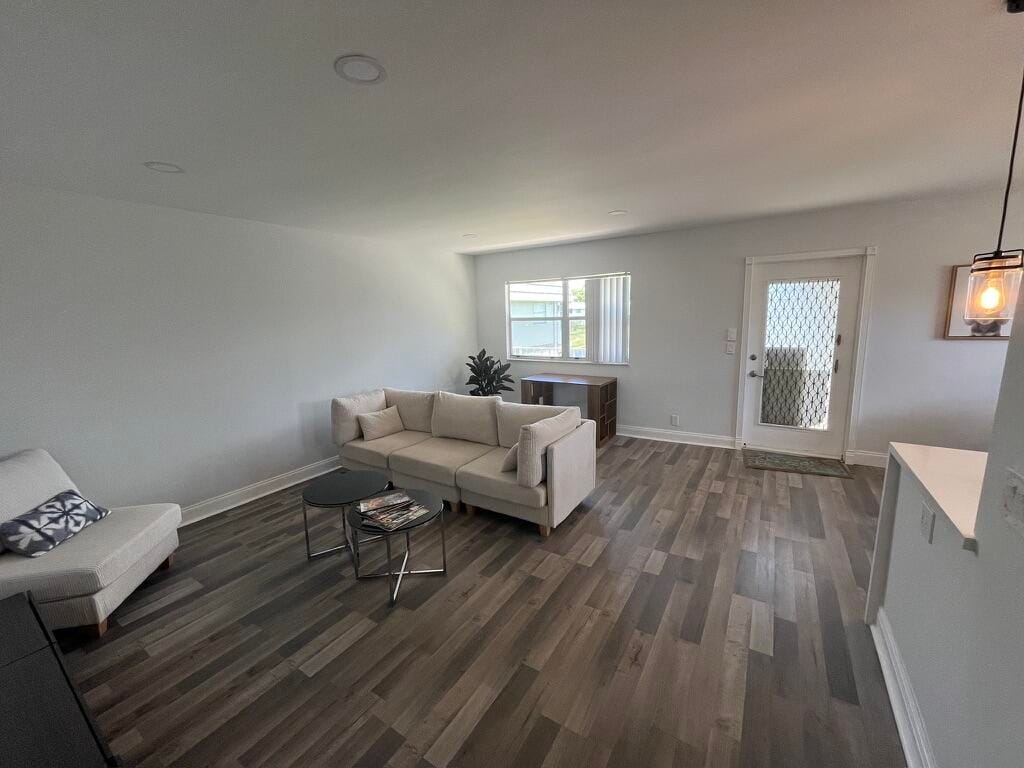 716 Monaco Court 716 — photo 6