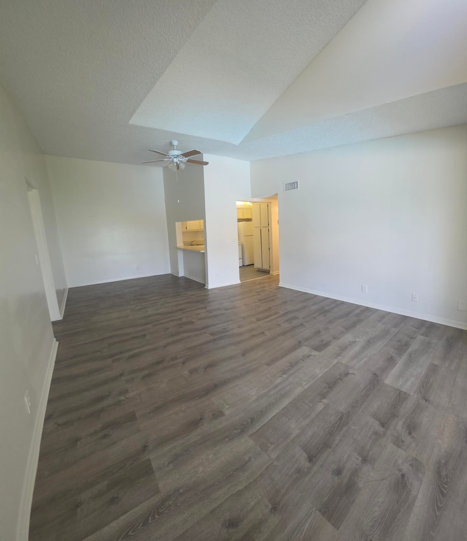 202 Foxtail Drive F3, Greenacres, FL 33415