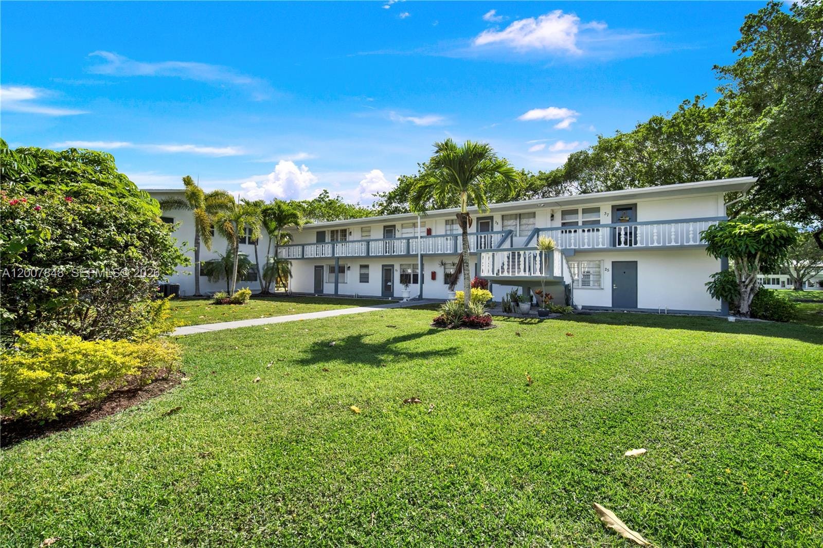 28 Islewood B 28 28 — photo 1
