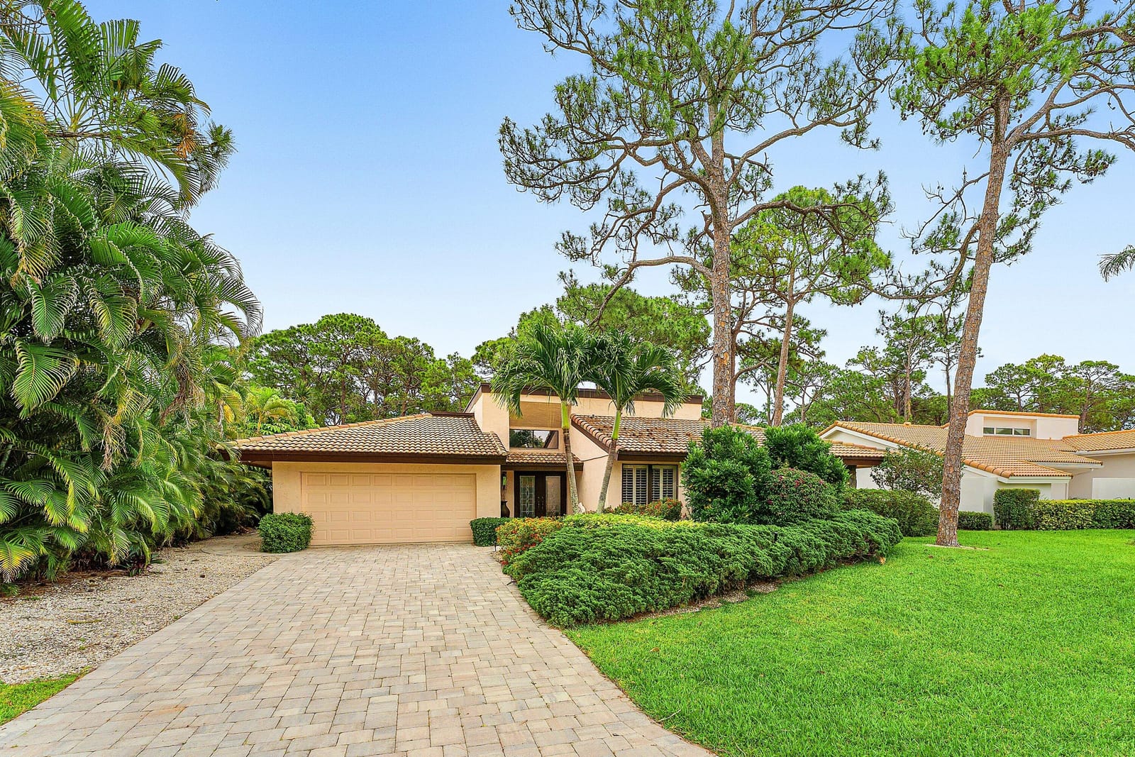 643 W Lakewoode Circle, Delray Beach, FL 33445 photo 1