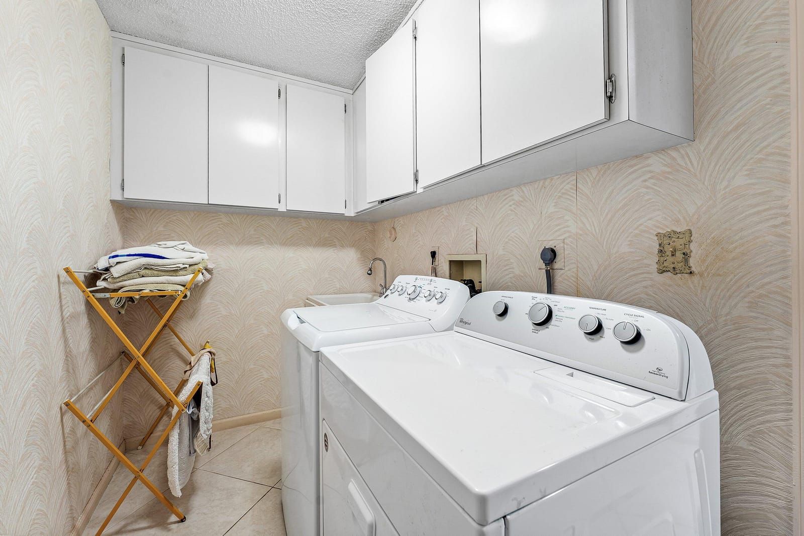643 W Lakewoode Circle, Delray Beach, FL 33445 photo 23