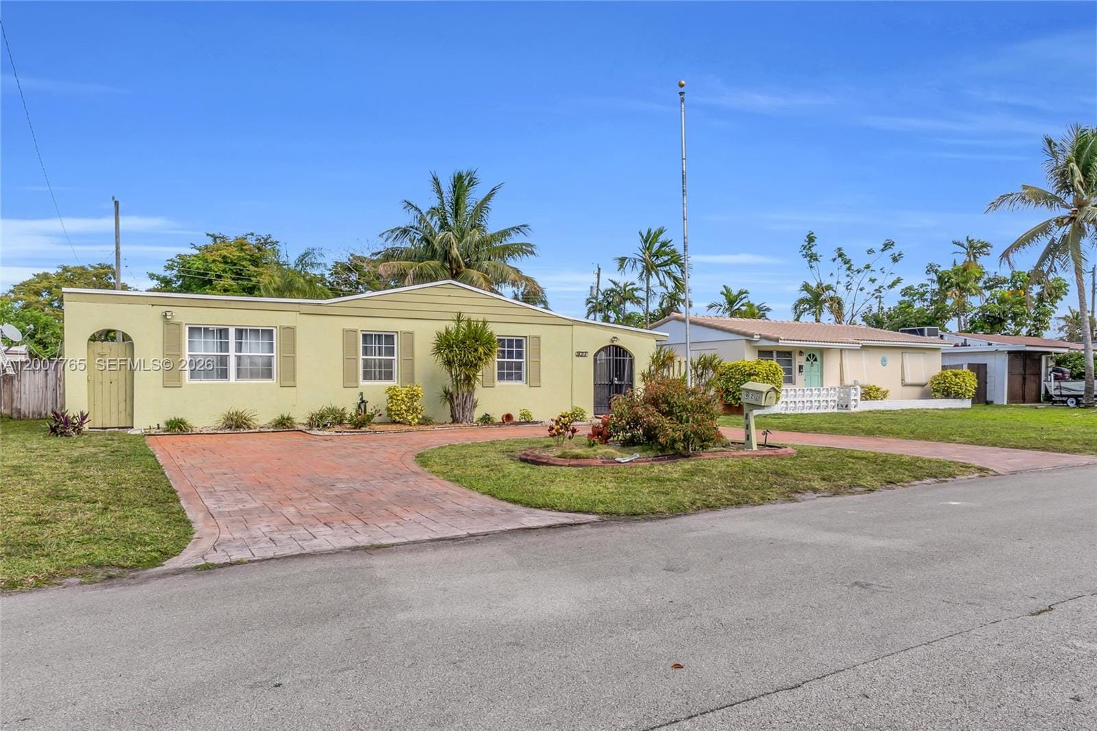 921 N 31st Court, Hollywood, FL 33021 photo 19