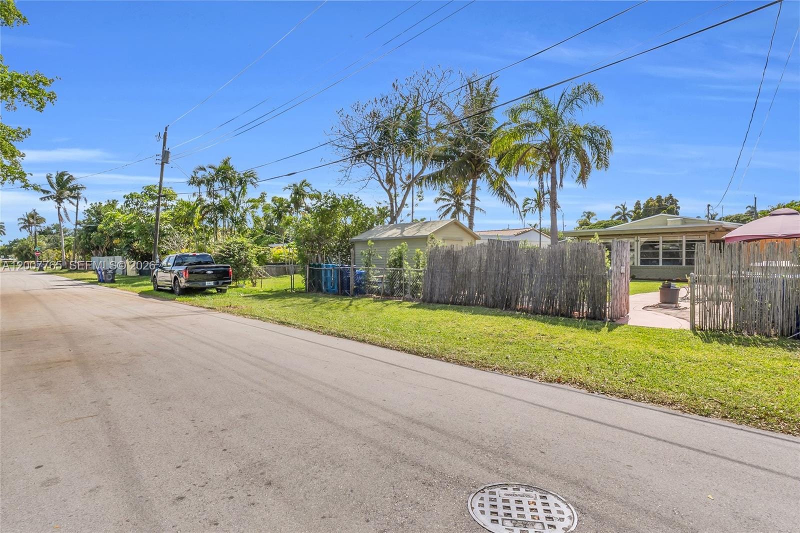 921 N 31st Court, Hollywood, FL 33021 photo 22