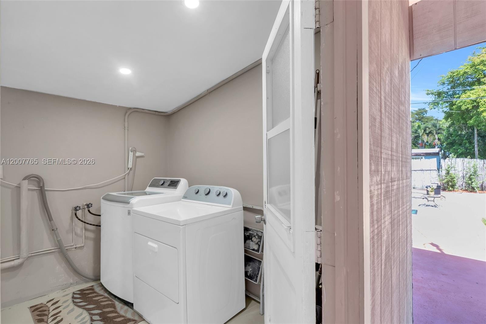 921 N 31st Court, Hollywood, FL 33021 photo 24