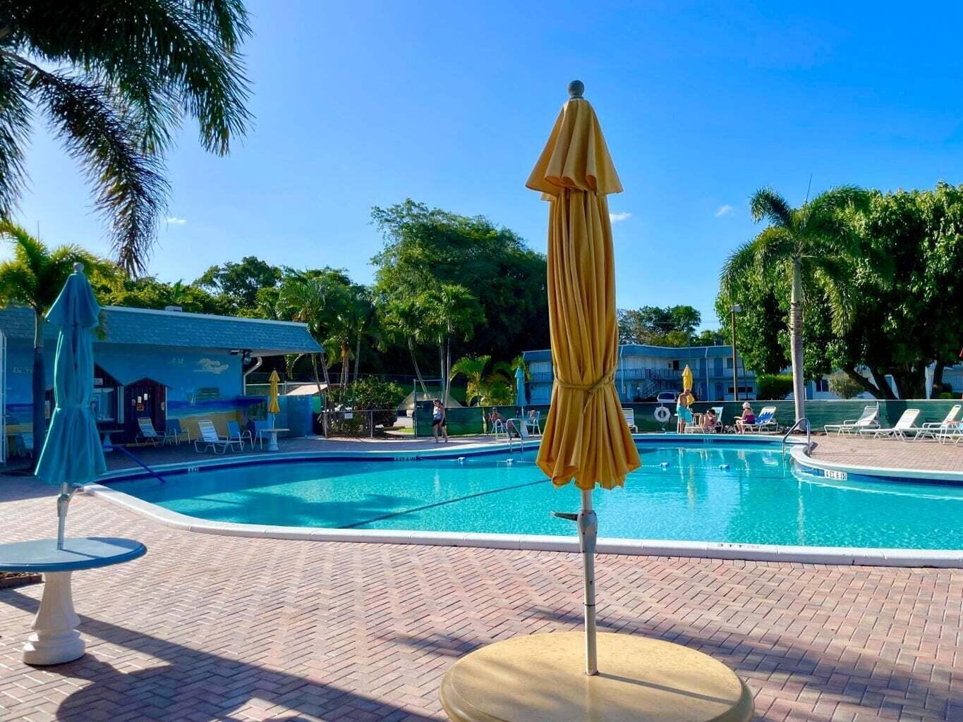 2880 Lake Osborne Drive 205, Lake Worth Beach, FL 33461 photo 16