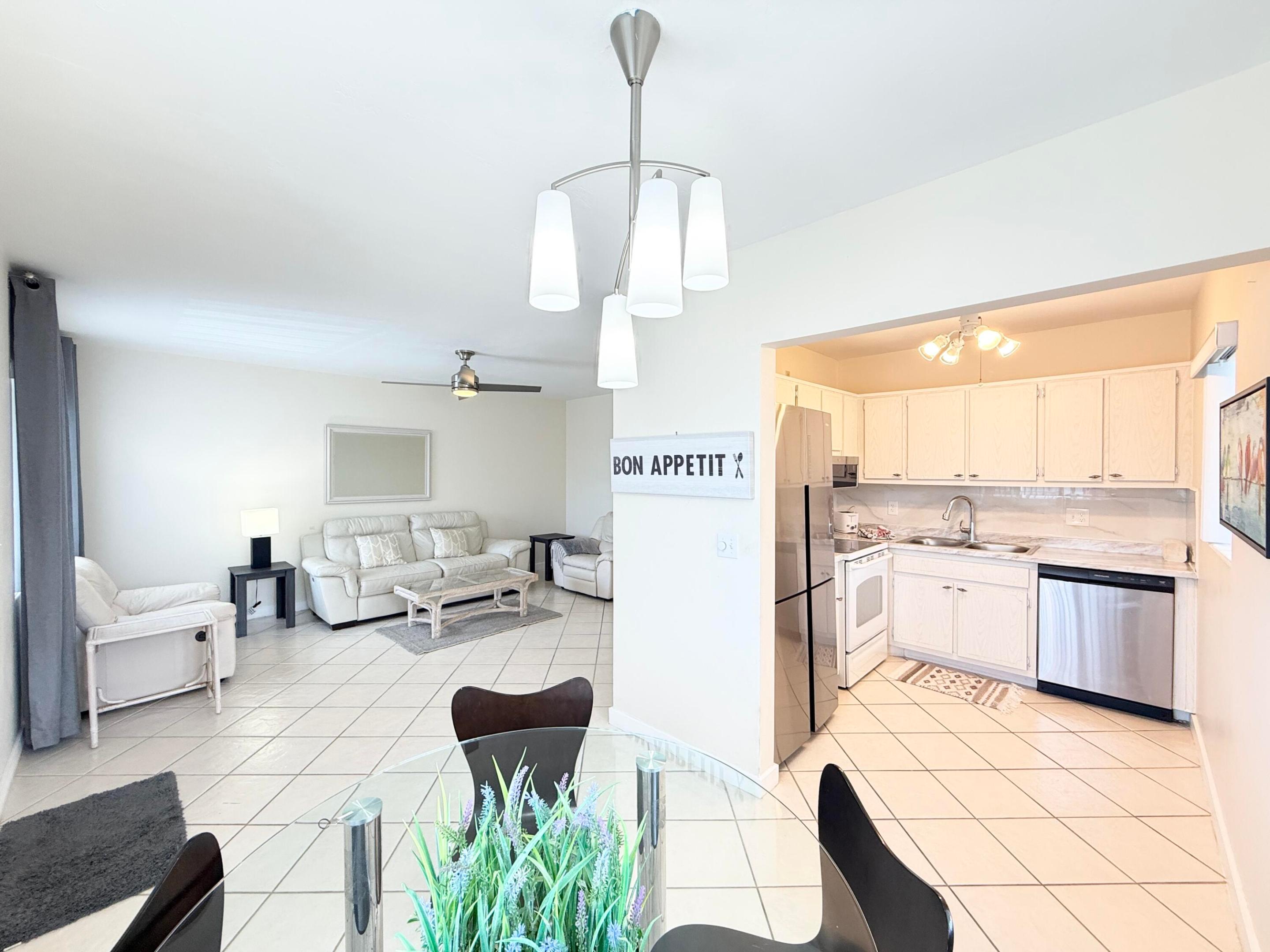 2880 Lake Osborne Drive 205, Lake Worth Beach, FL 33461, Lake Worth Beach