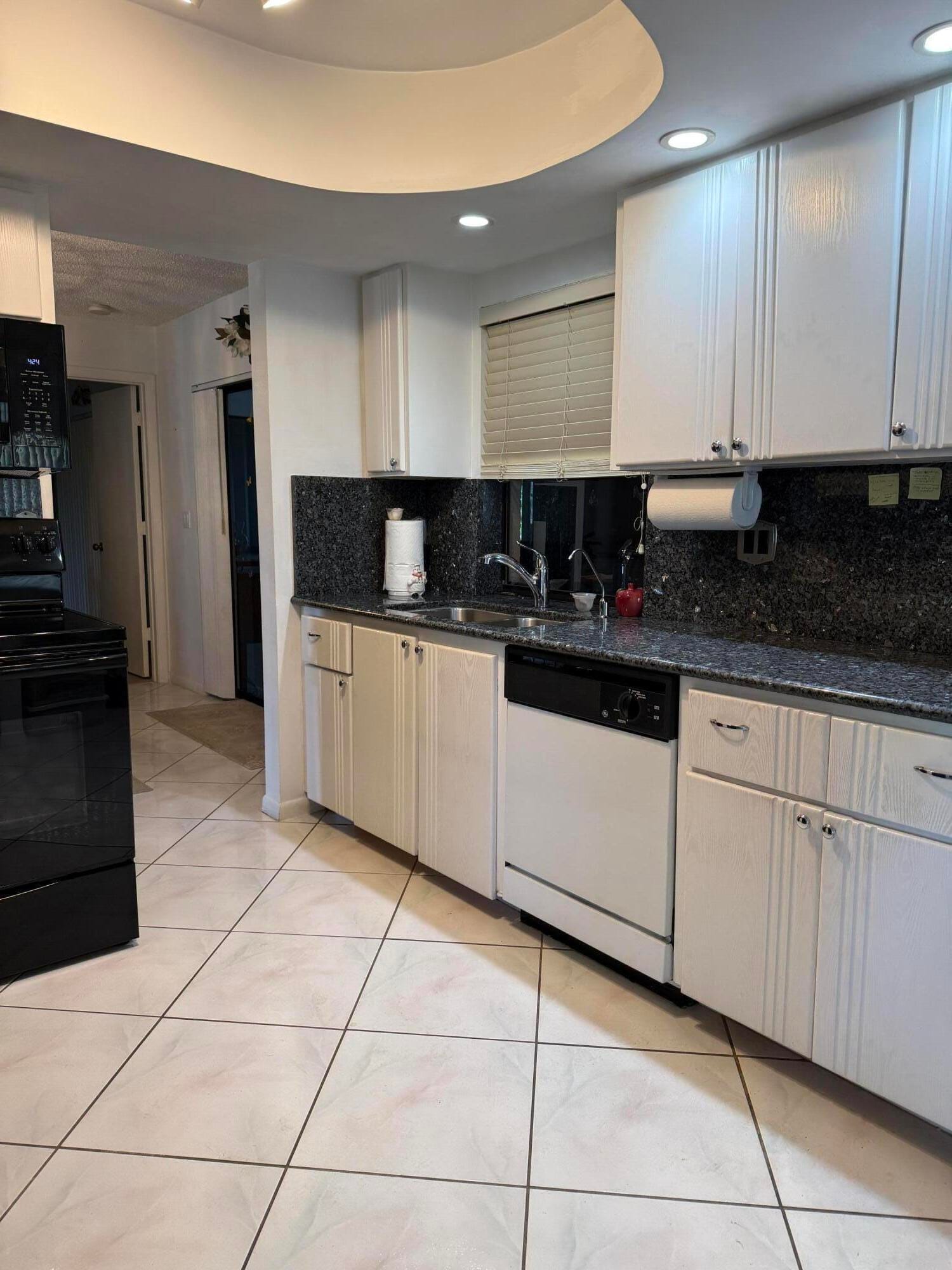 6431 Hitchin Post Way, Delray Beach, FL 33484 photo 13