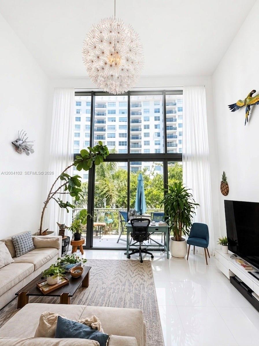 6000 Collins Avenue 515, Miami Beach, FL 33140, Miami Beach