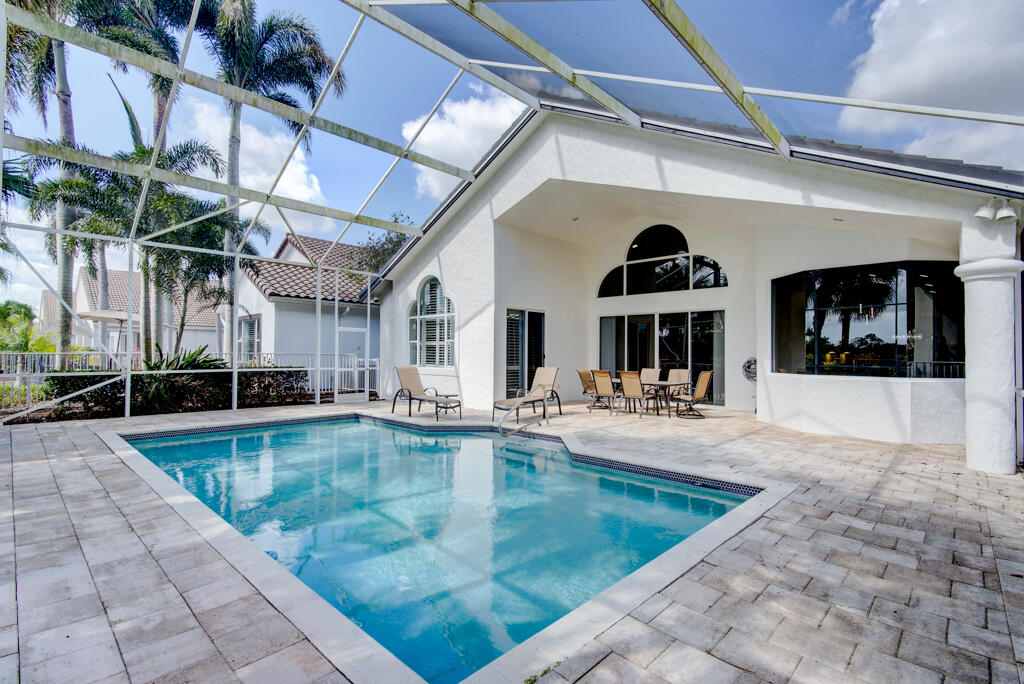 6646 Oakmont Way, West Palm Beach, FL 33412, West Palm Beach