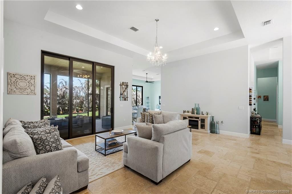 5023 SW Martin Commons Way — photo 4