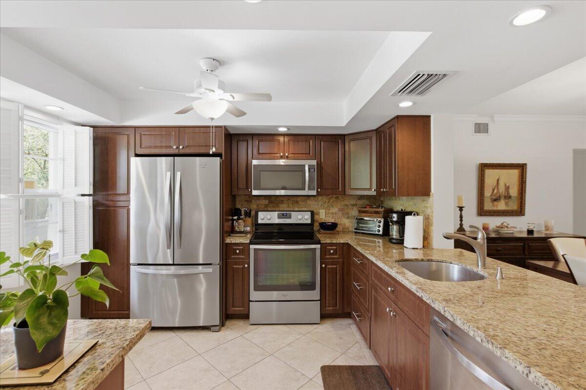3004 Portofino Isle E2, Coconut Creek, FL 33066, Coconut Creek
