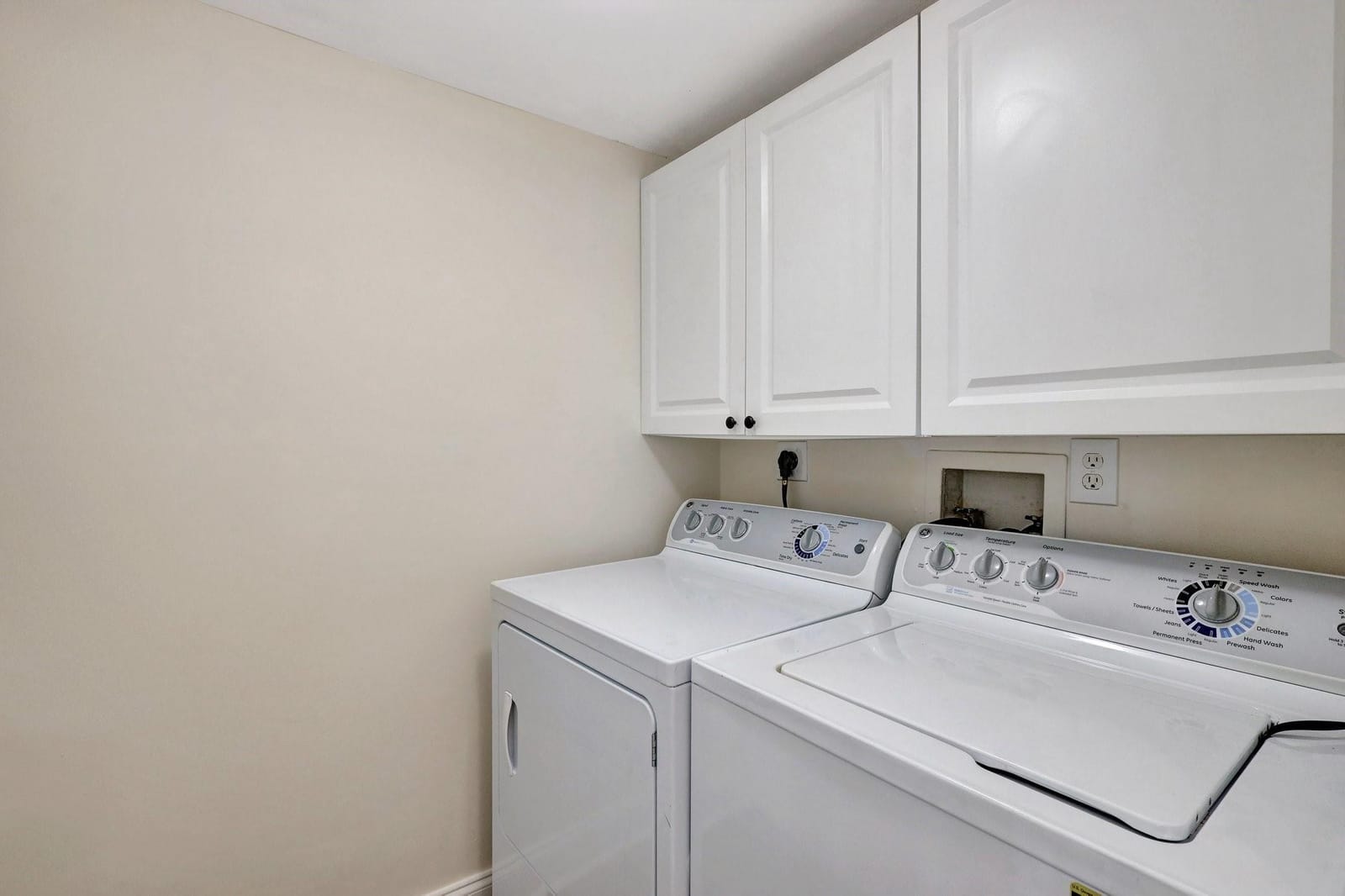 14460 Strathmore Lane 807 — photo 8