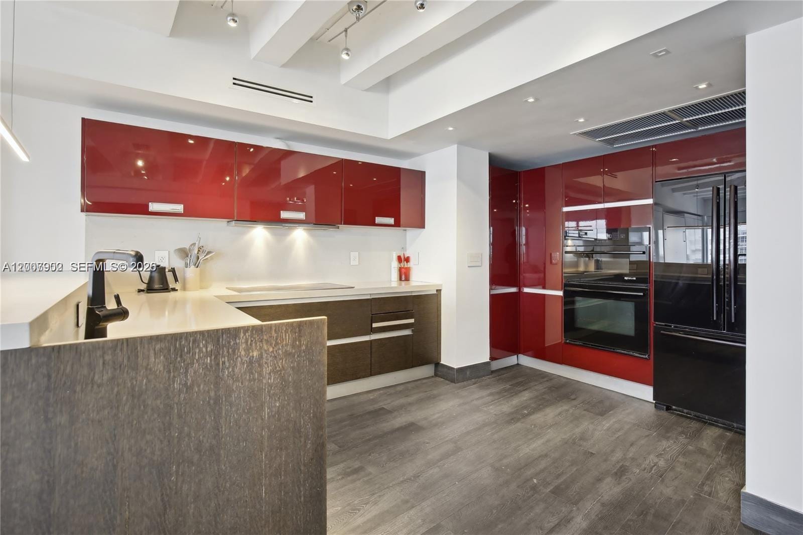 5255 Collins Avenue 7G, Miami Beach, FL 33140 photo 10