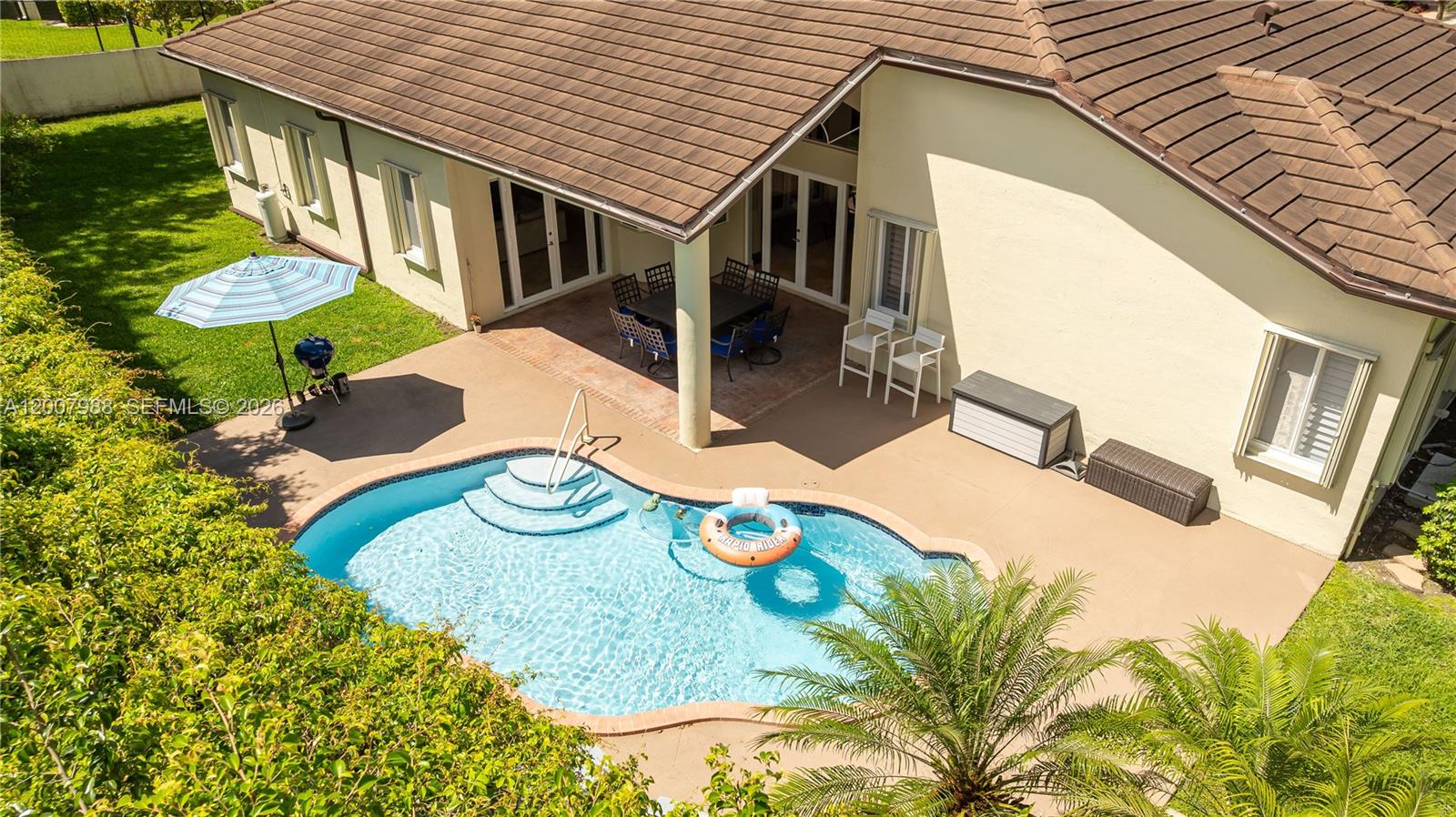 14831 SW 95th Court, Miami, FL 33176 photo 2