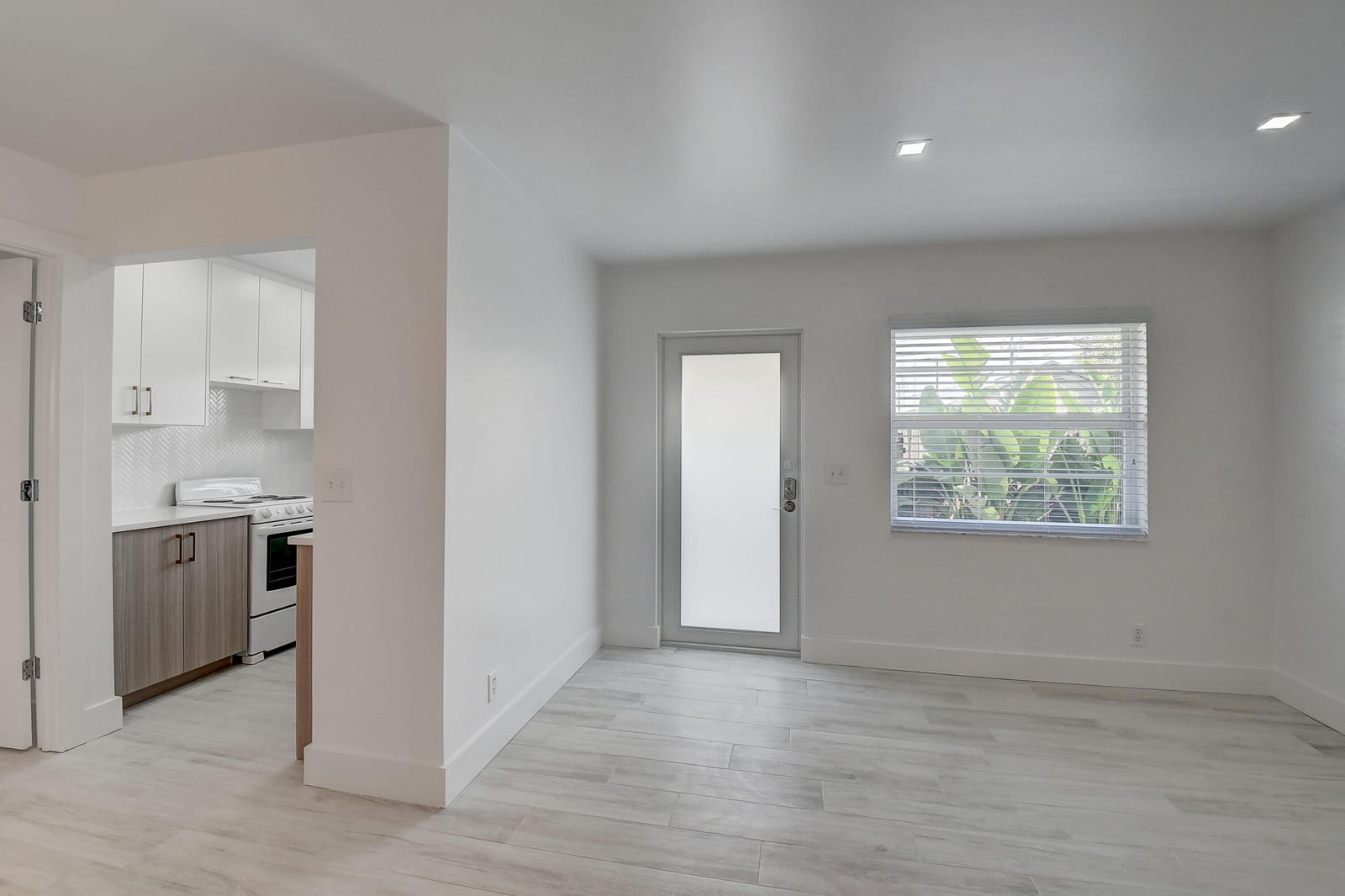 502 N H Street 1-4 — photo 10