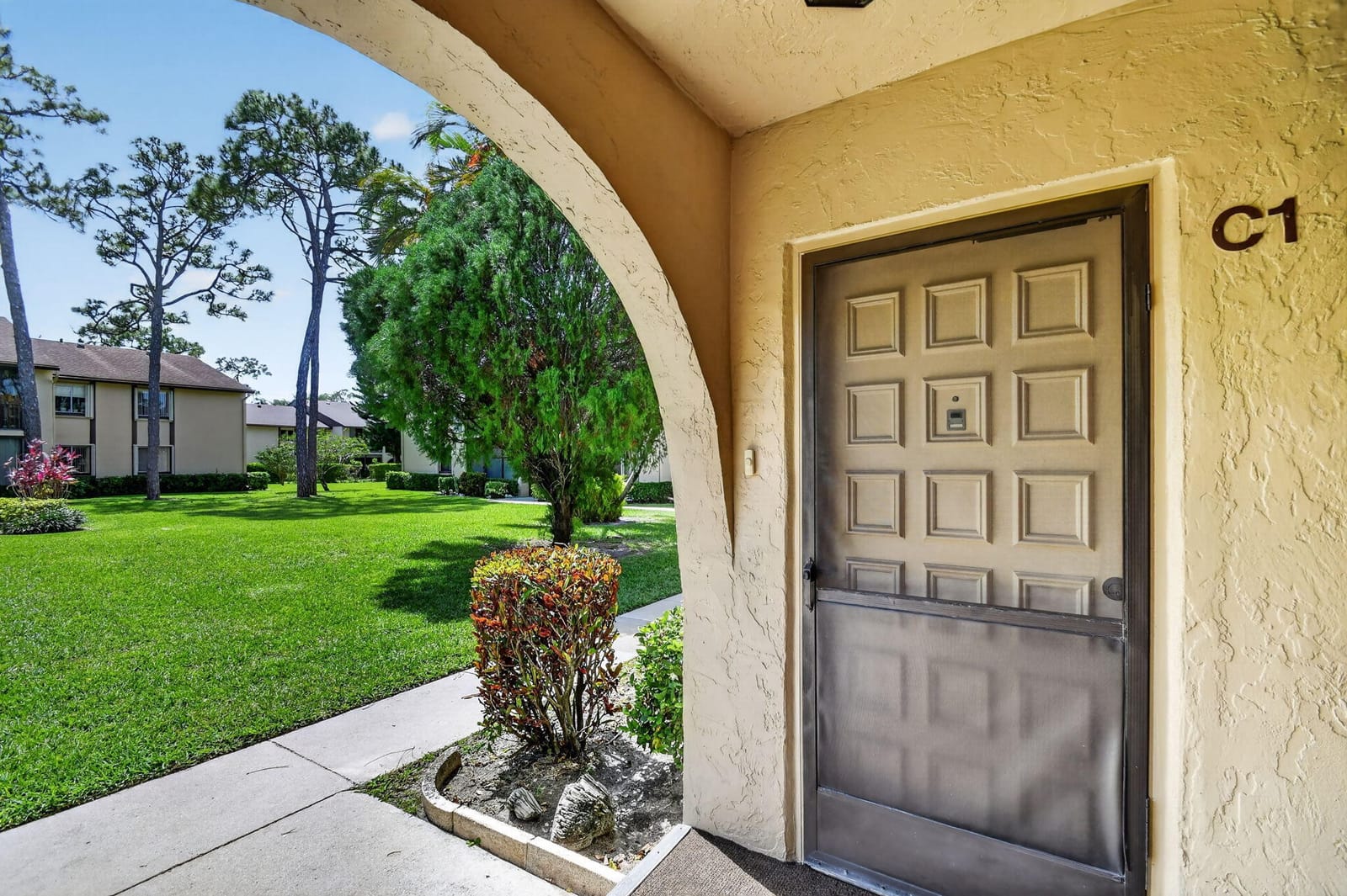 228 Pine Hov Circle C-1, Greenacres, FL 33463 photo 4