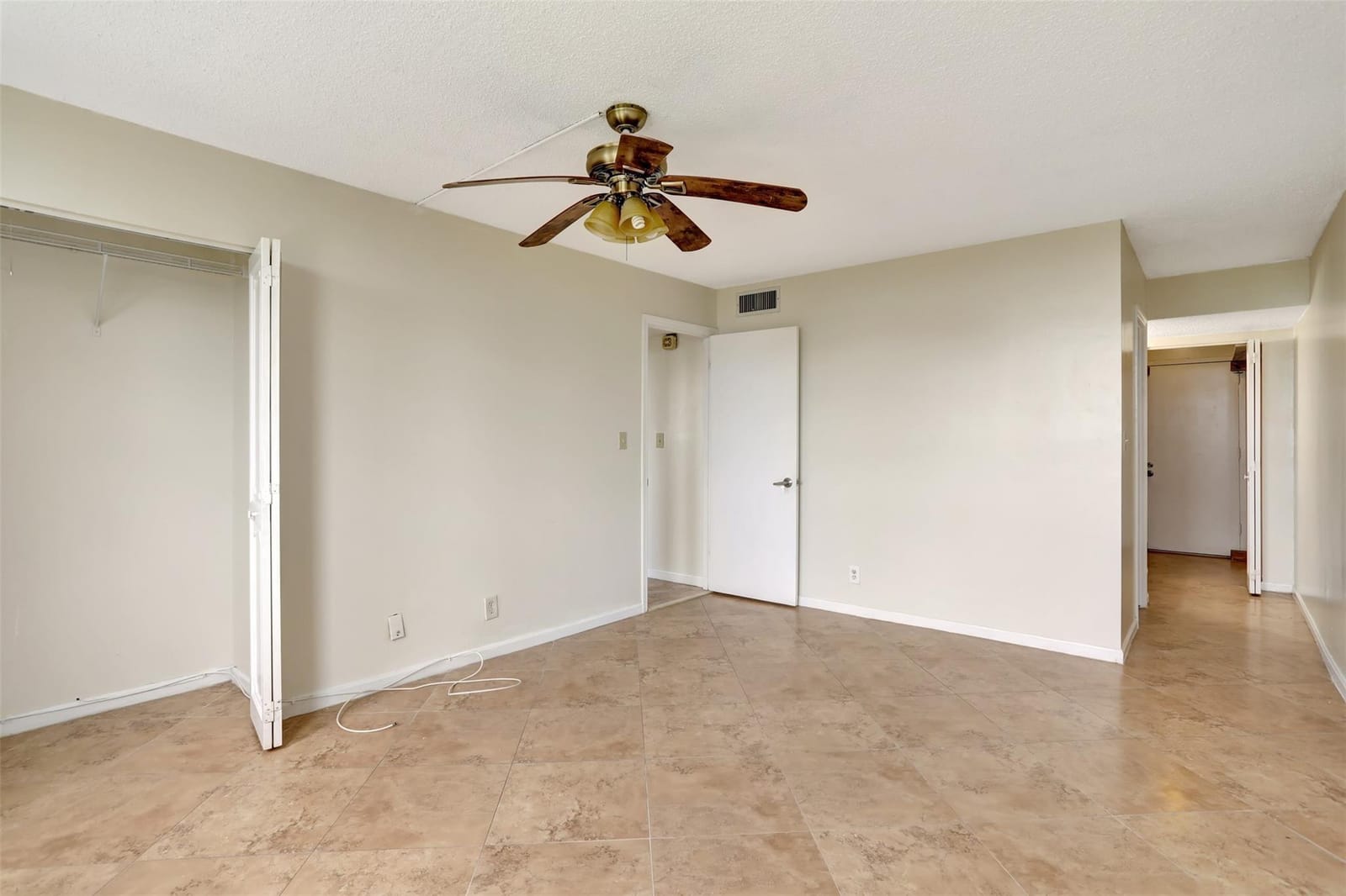 6921 Environ Boulevard 6o, Lauderhill, FL 33319 photo 17