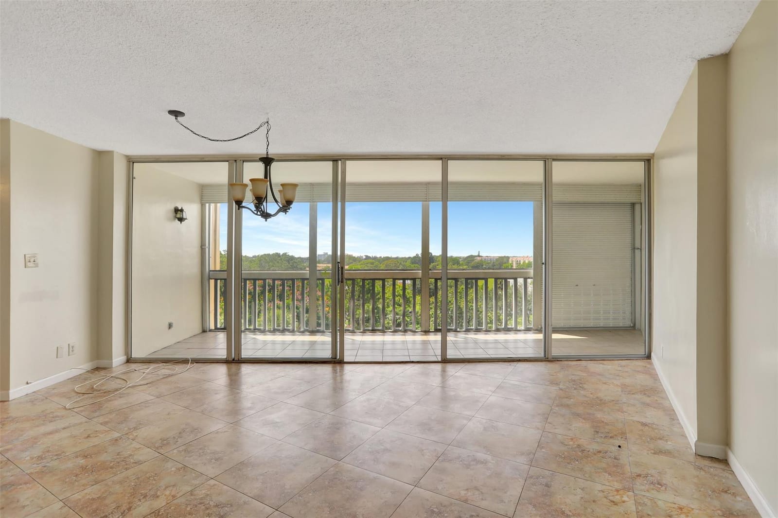 6921 Environ Boulevard 6o, Lauderhill, FL 33319 photo 5