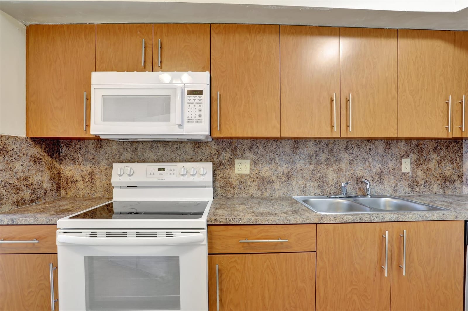 6921 Environ Boulevard 6o, Lauderhill, FL 33319 photo 8