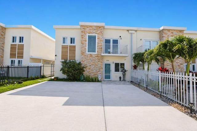 26116 SW 134th Place, sold in Vitran At Naranja Estates, Homestead, FL